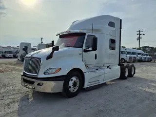 2019 NAVISTAR INTERNATIONAL LT625 SLPR CAB