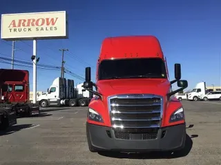 2021 FREIGHTLINER CA126