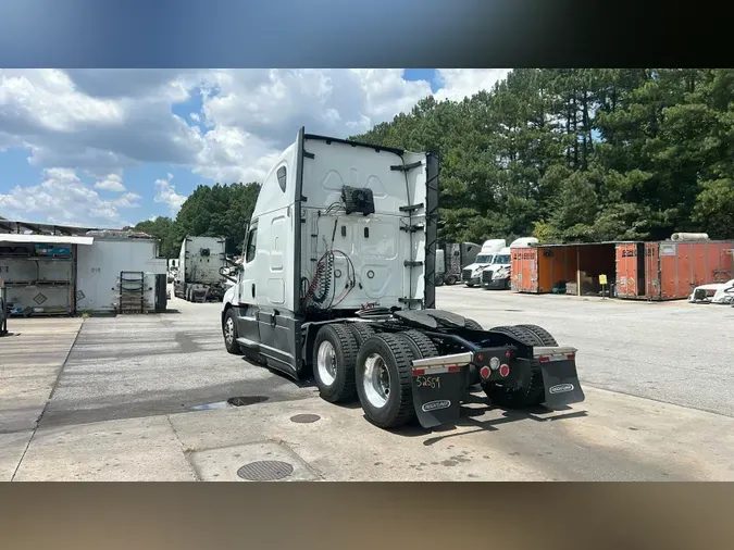 2022 Freightliner Cascadia 126