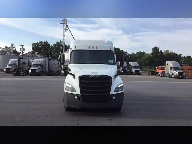 2022 Freightliner Cascadia 12606ad06a423edaeebb7d0283b17874bfb