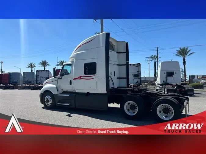 2022 INTERNATIONAL LT