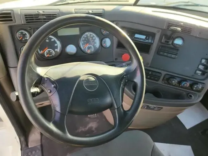 2016 Freightliner Cascadia