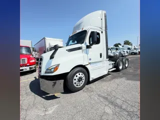 2018 FREIGHTLINER/MERCEDES NEW CASCADIA PX12664