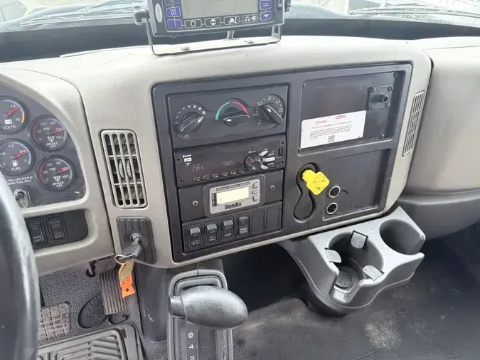 2019 NAVISTAR INTERNATIONAL 4300
