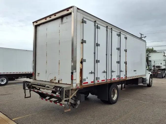 2018 FREIGHTLINER/MERCEDES M2 106