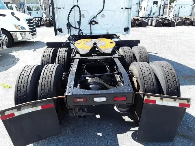 2018 FREIGHTLINER CASCADIA06ce7568e3e0ba6d4017776c30963140