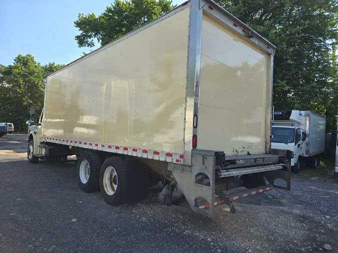 2016 FREIGHTLINER/MERCEDES M2 106