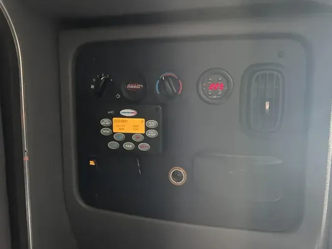 2016 Peterbilt 389