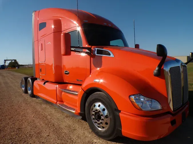 2020 Kenworth T680