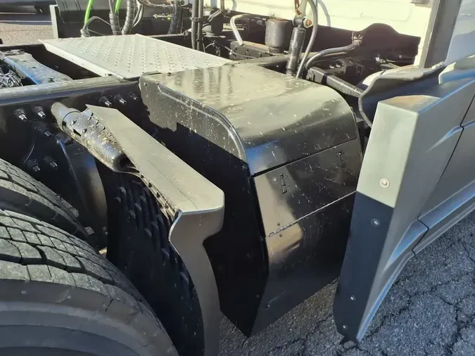 2020 FREIGHTLINER/MERCEDES CASCADIA 125