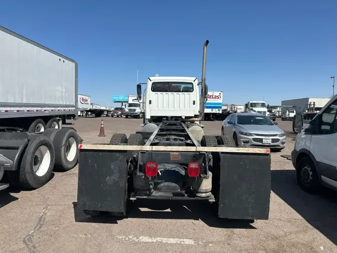 2017 FREIGHTLINER M2 112