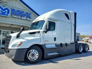 2022 FREIGHTLINER CASCADIA 126