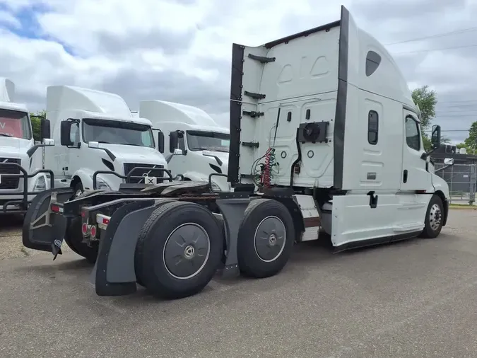 2020 FREIGHTLINER NEW CASCADIA PX12664