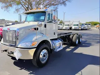 2020 Peterbilt 348