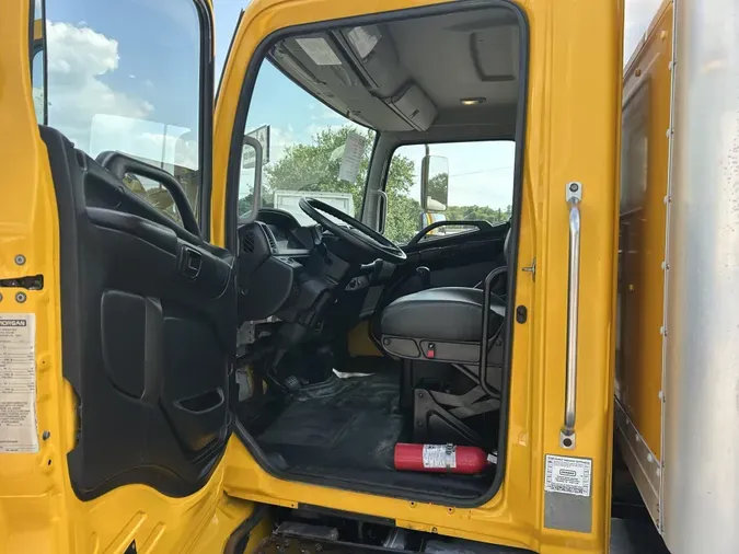 2019 Hino 268A
