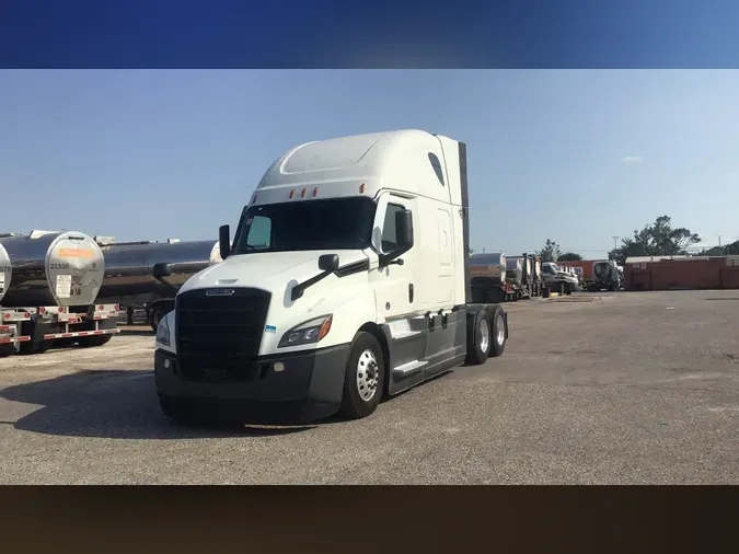 2021 Freightliner Cascadia