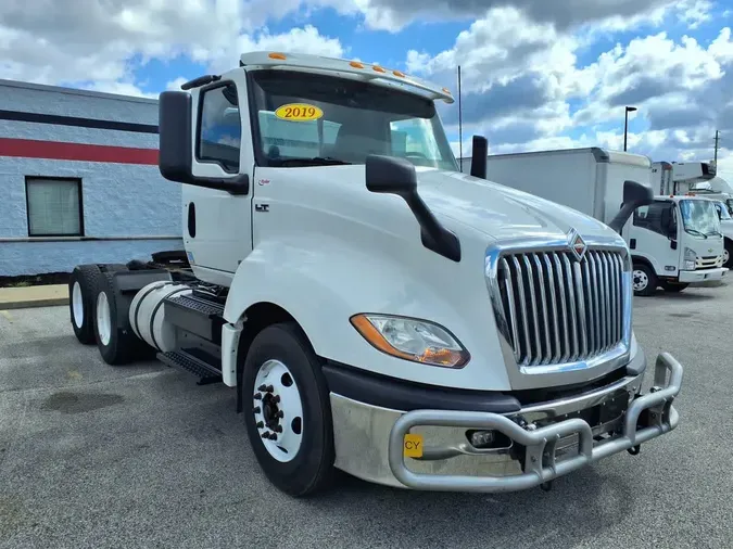 2019 NAVISTAR INTERNATIONAL LT625 DAYCAB T/A06edf155d5aa7b6b61b035b2556ee7f9