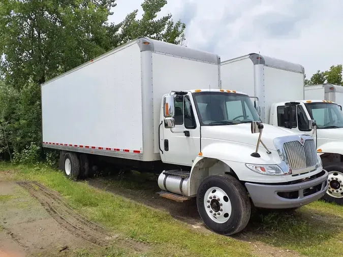 2019 NAVISTAR INTERNATIONAL 4300