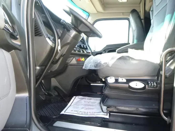 2023 Kenworth T68006fb0d13b086a03016505448802e7c0f