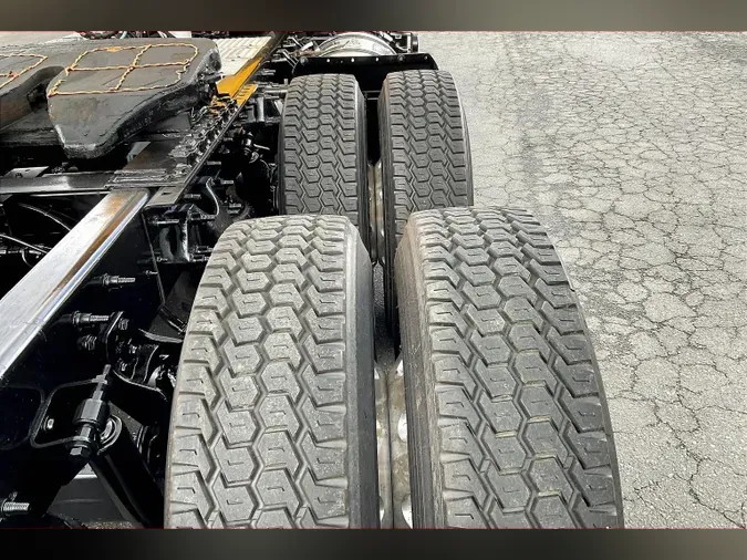 2019 INT LT625 6x4