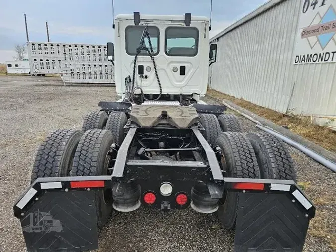 2016 FREIGHTLINER CASCADIA 125