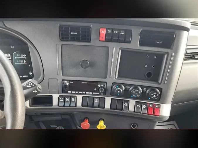 2022 KENWORTH T680