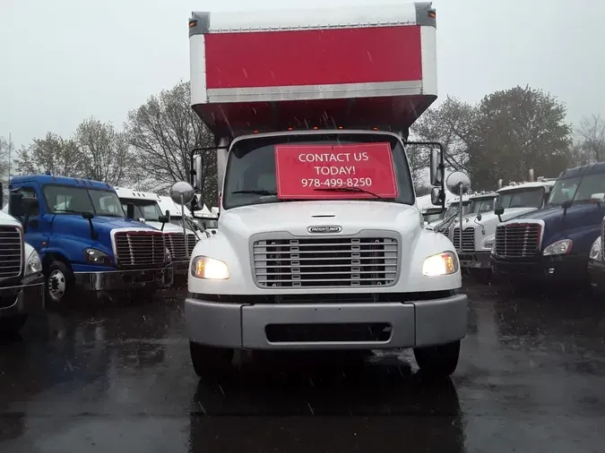 2018 FREIGHTLINER M2 106