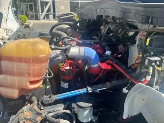 2019 International MV607