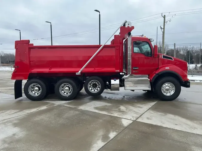 2026 Kenworth T8800720eafea12124c6a4ce0c860cbe924b