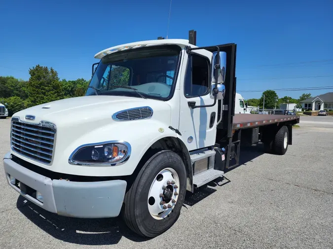 2019 FREIGHTLINER/MERCEDES M2 1060723b933783dd4e21e0b6f46f5057721