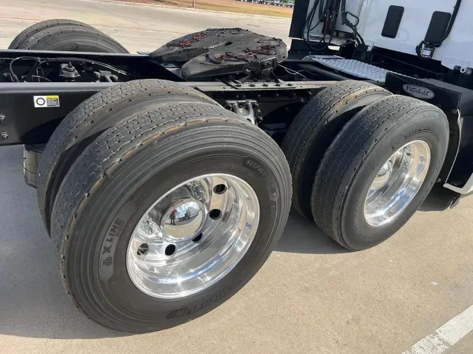 2022 Kenworth T680