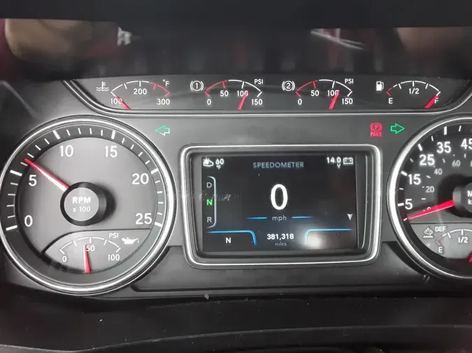 2020 NAVISTAR INTERNATIONAL LT625 DAYCAB T/A