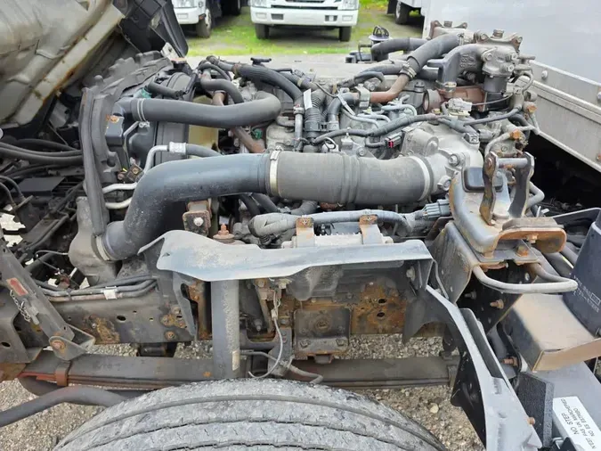 2018 ISUZU NQR