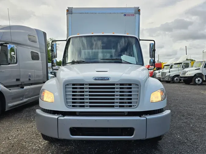 2017 FREIGHTLINER/MERCEDES M2 106