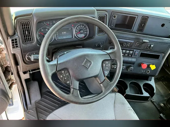 2019 INT LT625 6x4