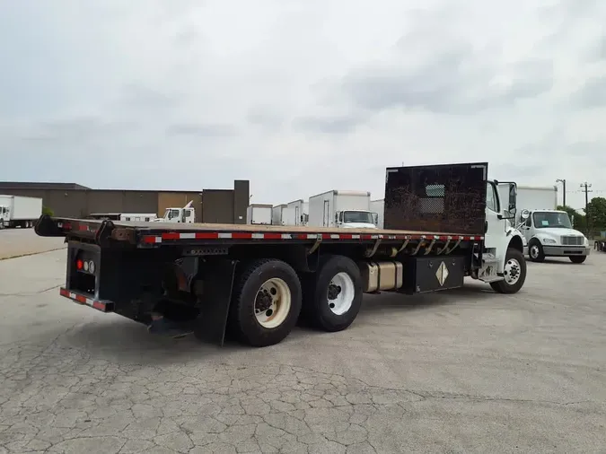2017 FREIGHTLINER/MERCEDES M2 106
