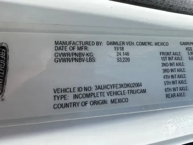 2019 Freightliner Business Class M2 106