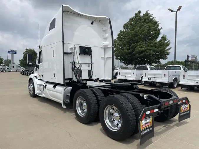 2022 Peterbilt 579
