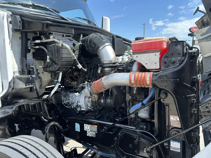 2020 Peterbilt 567