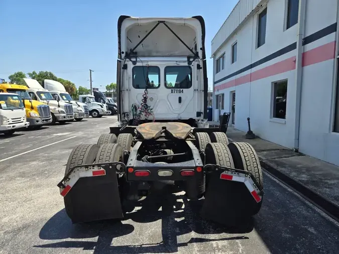 2019 FREIGHTLINER PT126064ST