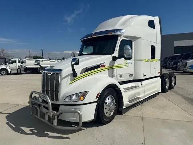 2024 Peterbilt 579073b66db9abc0cdb98da7763ade8f0d8