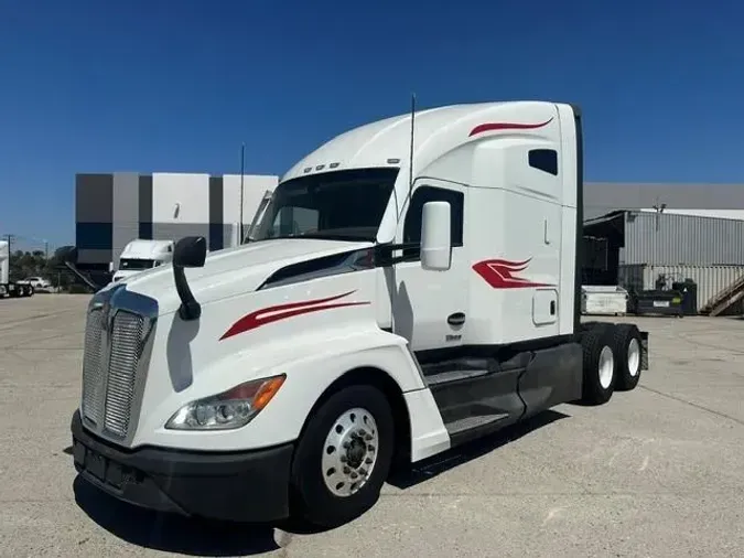 2023 Kenworth T680073cb4d94a60abe15a1e77429cf1a578