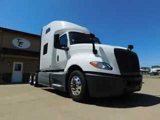 2019 International LT