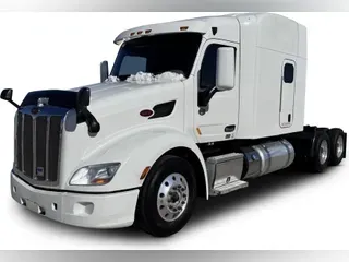 2022 Peterbilt 579