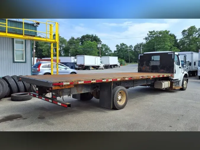 2018 FREIGHTLINER/MERCEDES M2 106