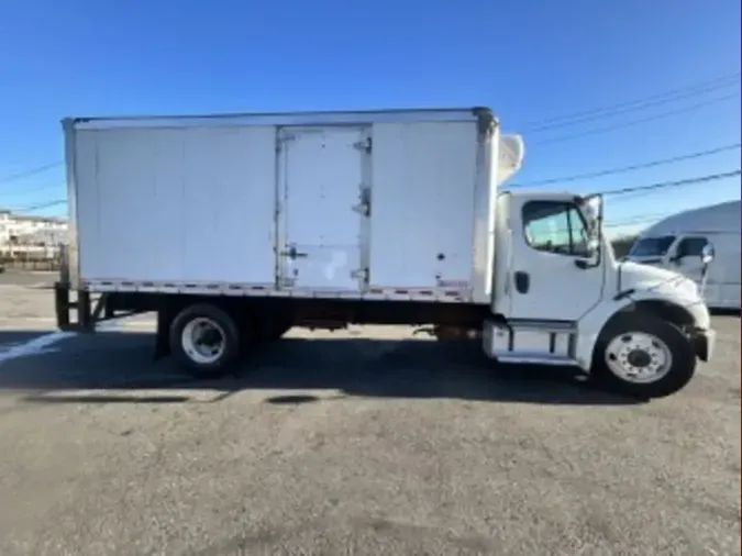 2019 FREIGHTLINER/MERCEDES M2 106