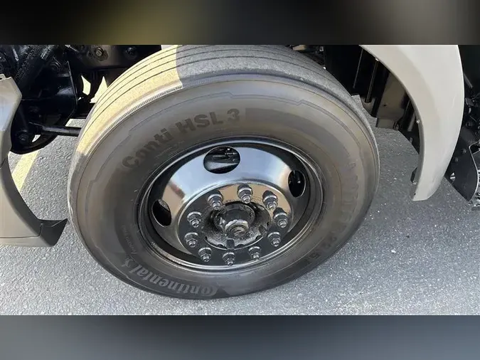 2018 INTERNATIONAL RH613