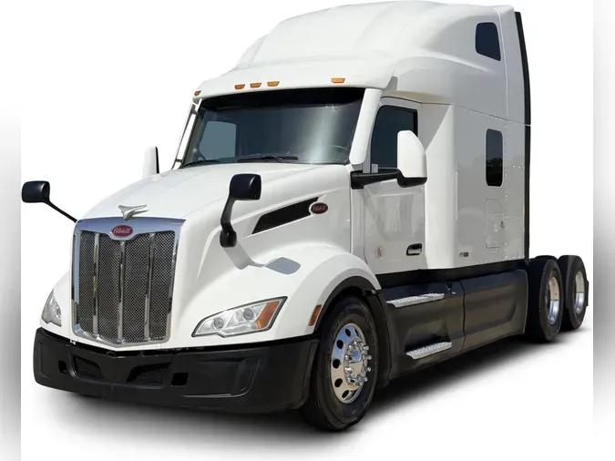 2022 Peterbilt 579074fabc379f3cd1055376968a9fa52f2