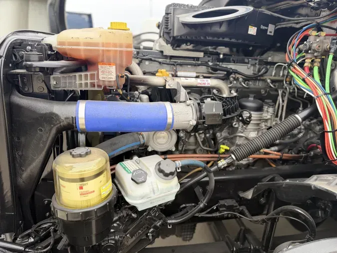 2021 Freightliner Cascadia075051b558ce76d59946aeabd4c99355