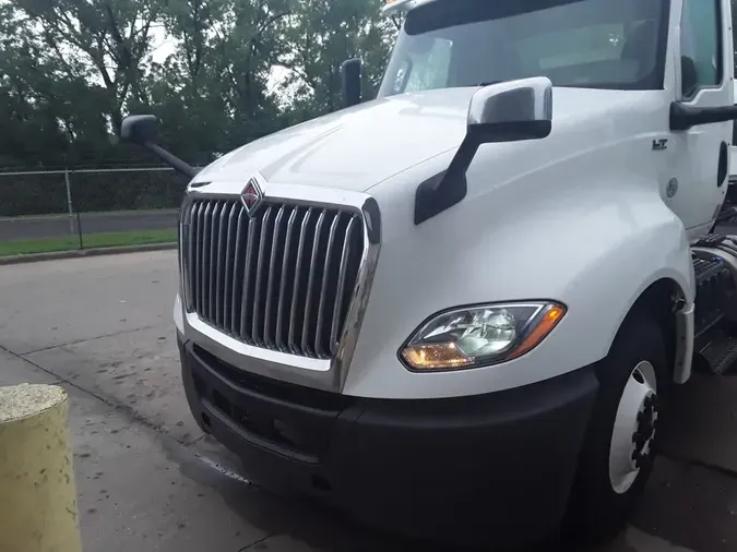 2018 NAVISTAR INTERNATIONAL LT625 DAYCAB T/A